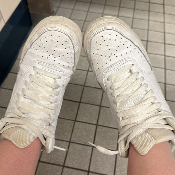 Dunks - Picture 3 of 4